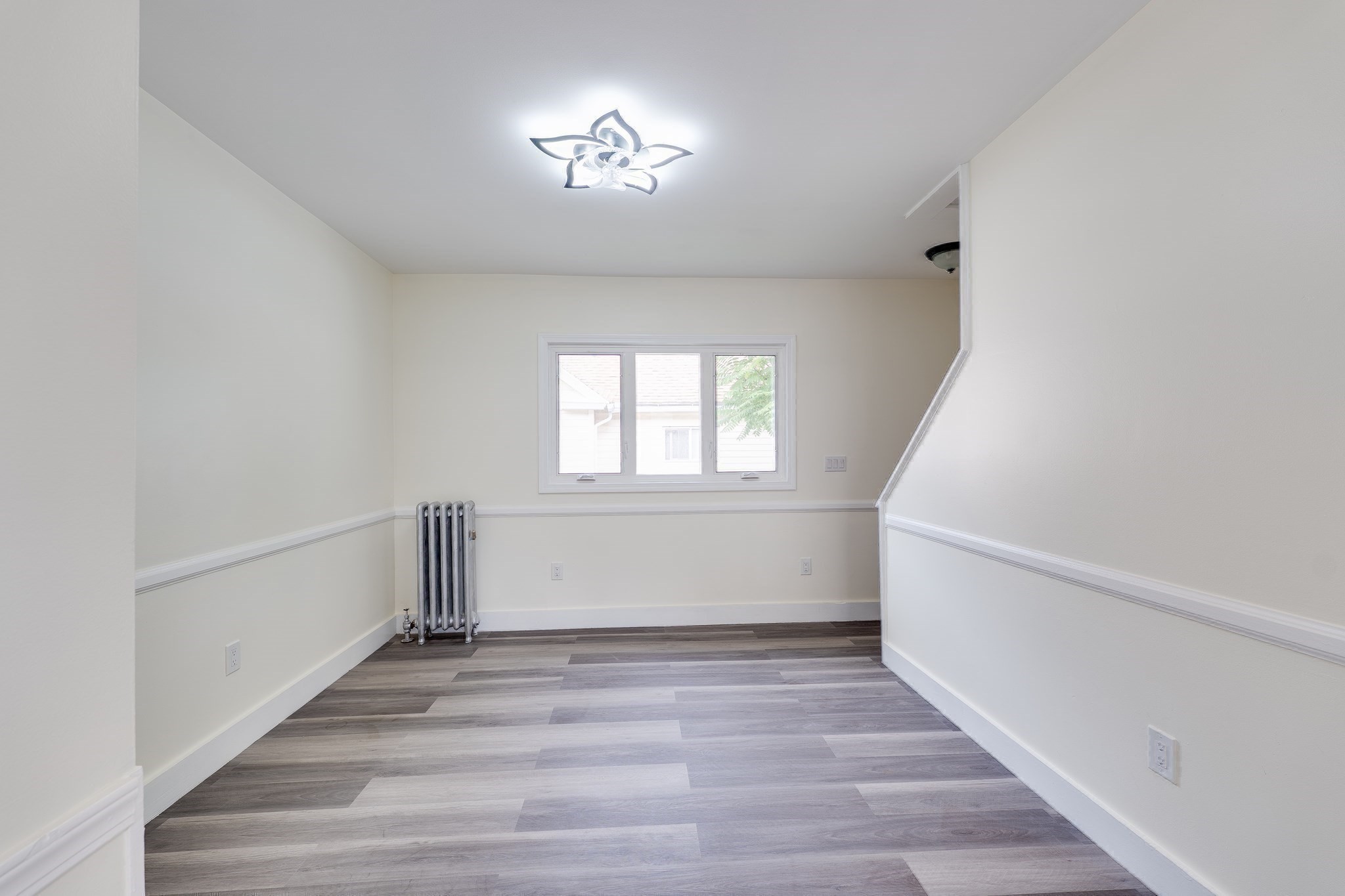 17 Bushwick Place Property Photo 16