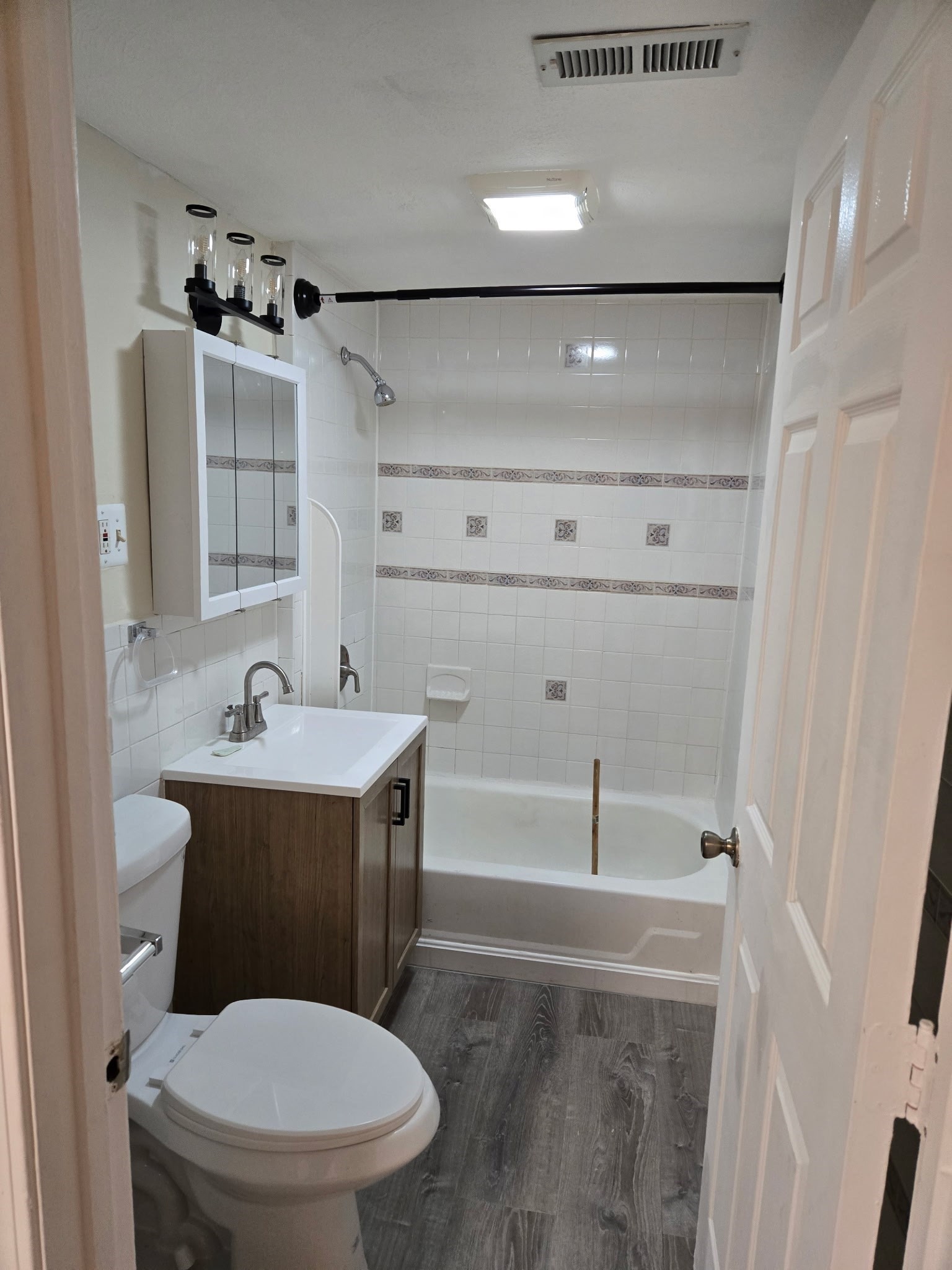 1111-1115 Blue Hill Avenue # 10 Property Photo 4