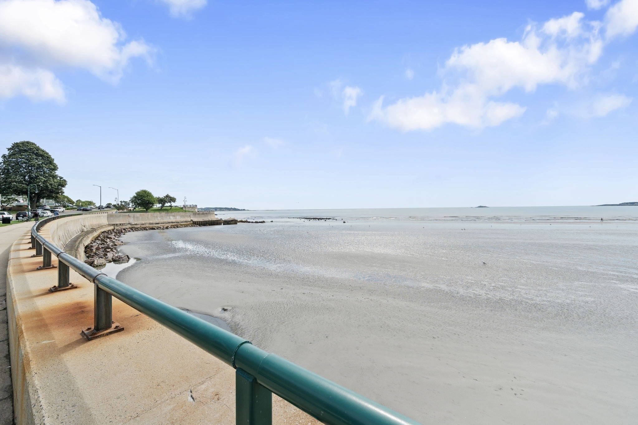 285 Lynn Shore # 706 Property Photo 17