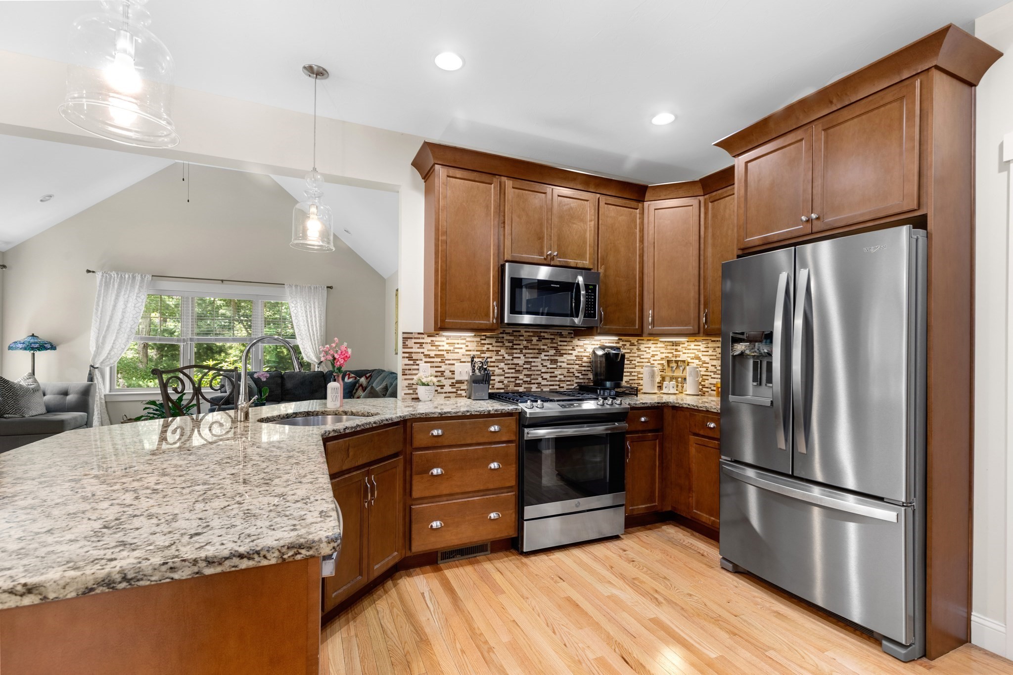 15 Southview Way Property Photo 4