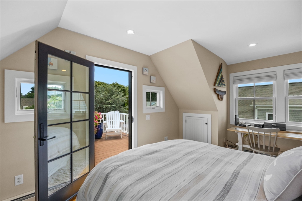 4 Race Road Unit 4 Property Photo 22