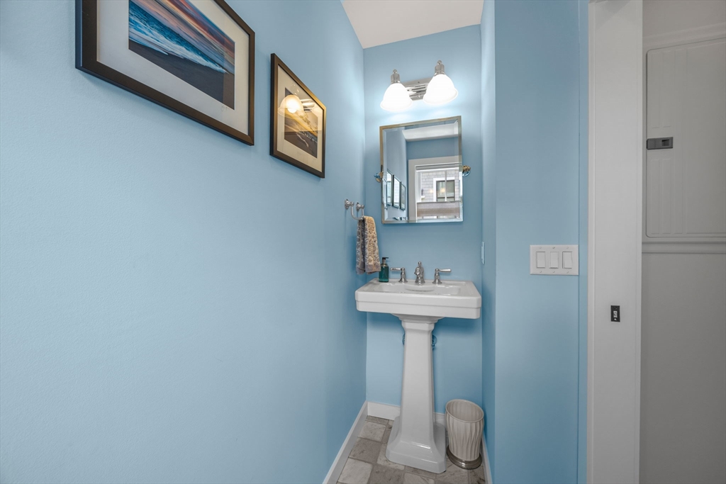 4 Race Road Unit 4 Property Photo 29