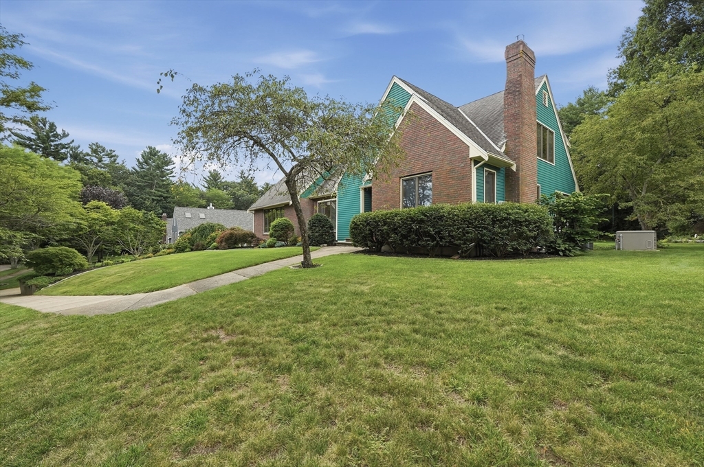 7 Miramar Dr Property Photo 1