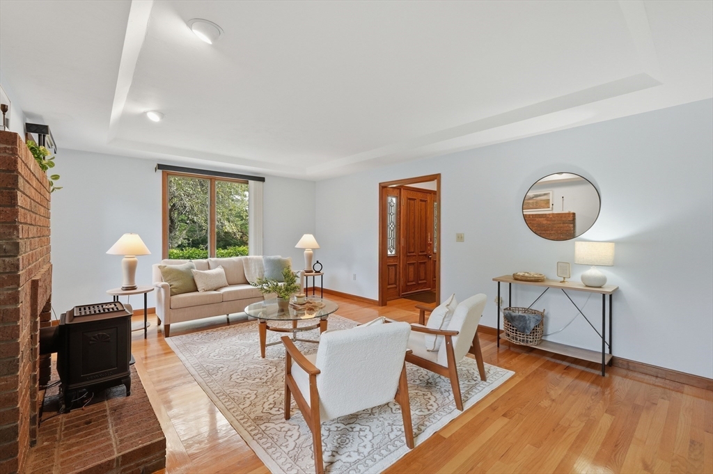 7 Miramar Dr Property Photo 2