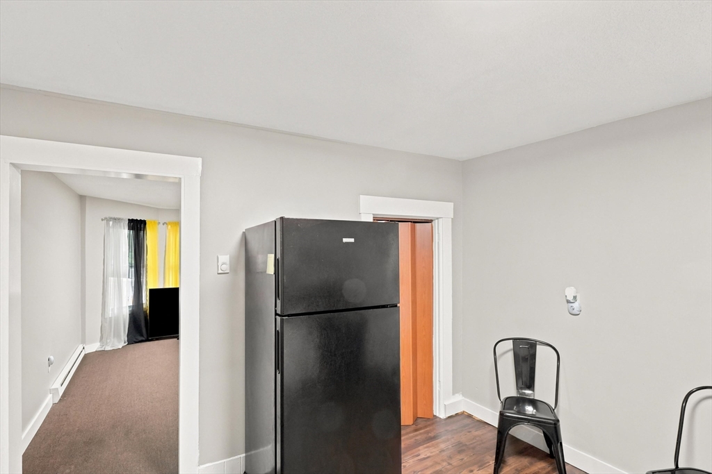 24 Walnut St Property Photo 5