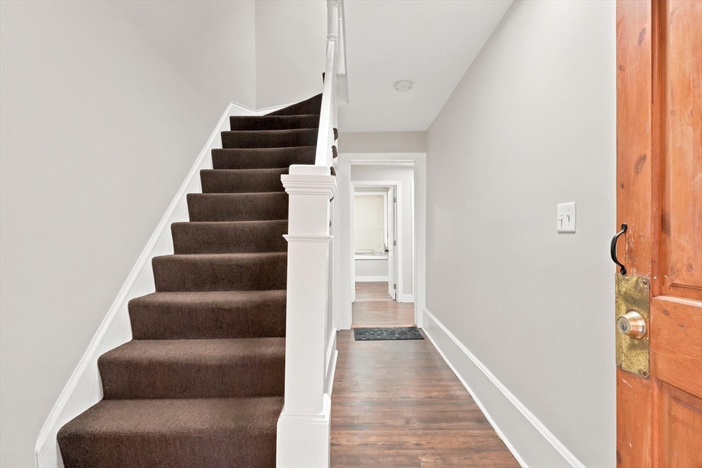 24 Walnut St Property Photo 6
