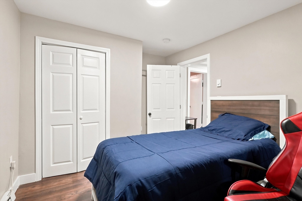 24 Walnut St Property Photo 10