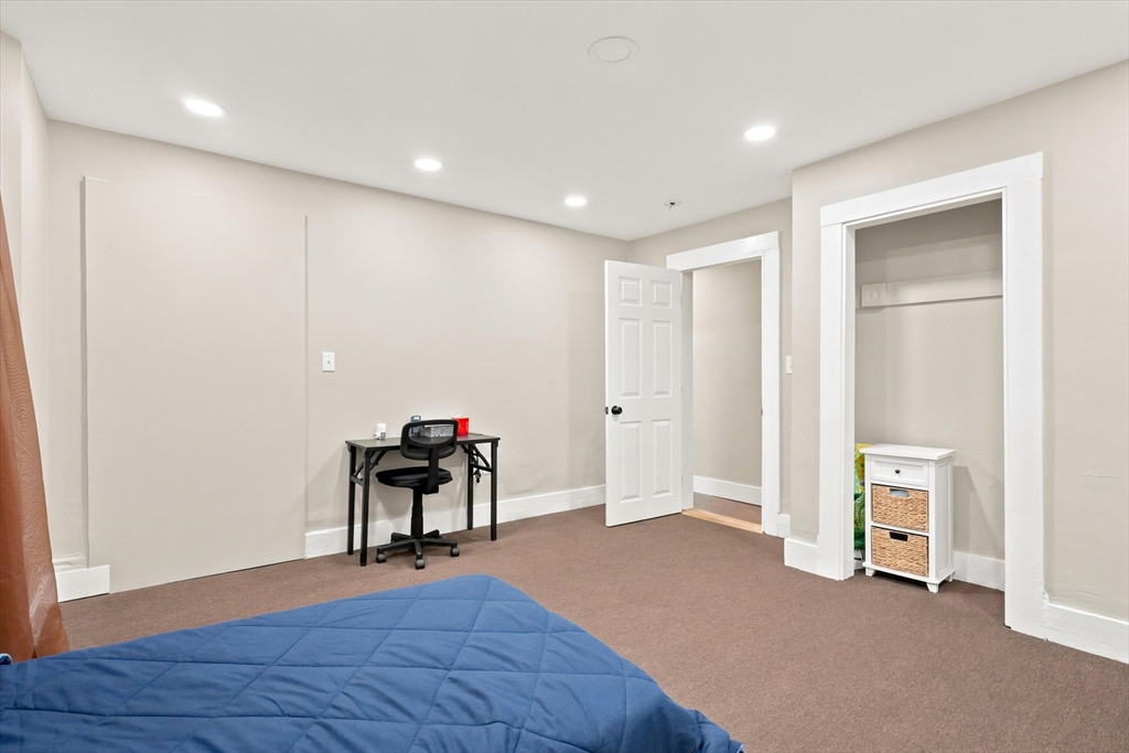 24 Walnut St Property Photo 26