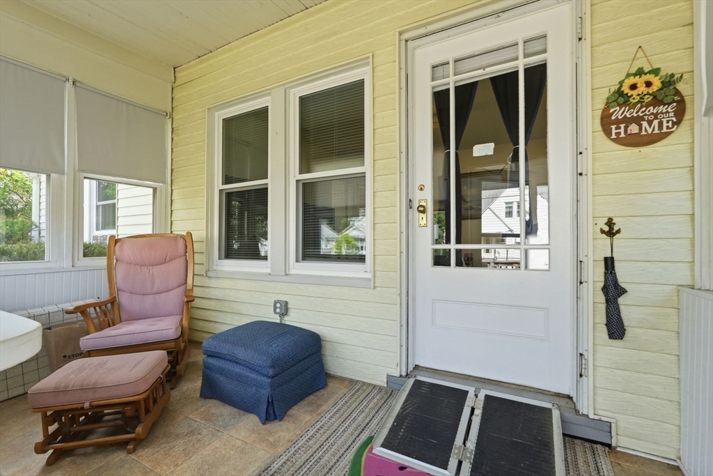 103 Duryea St Property Photo 4