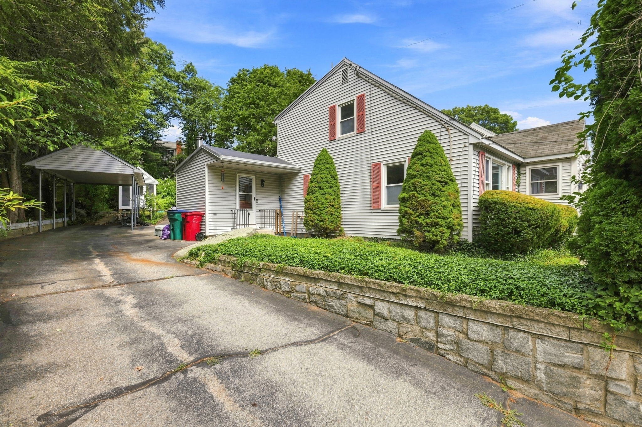 124 E Meadow Rd Property Photo 40