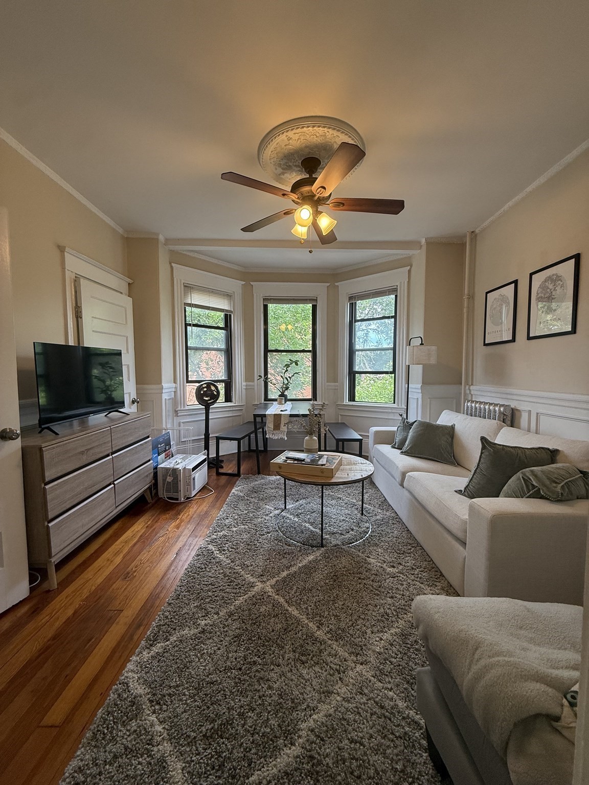 552 Tremont St # 4 Property Photo 1