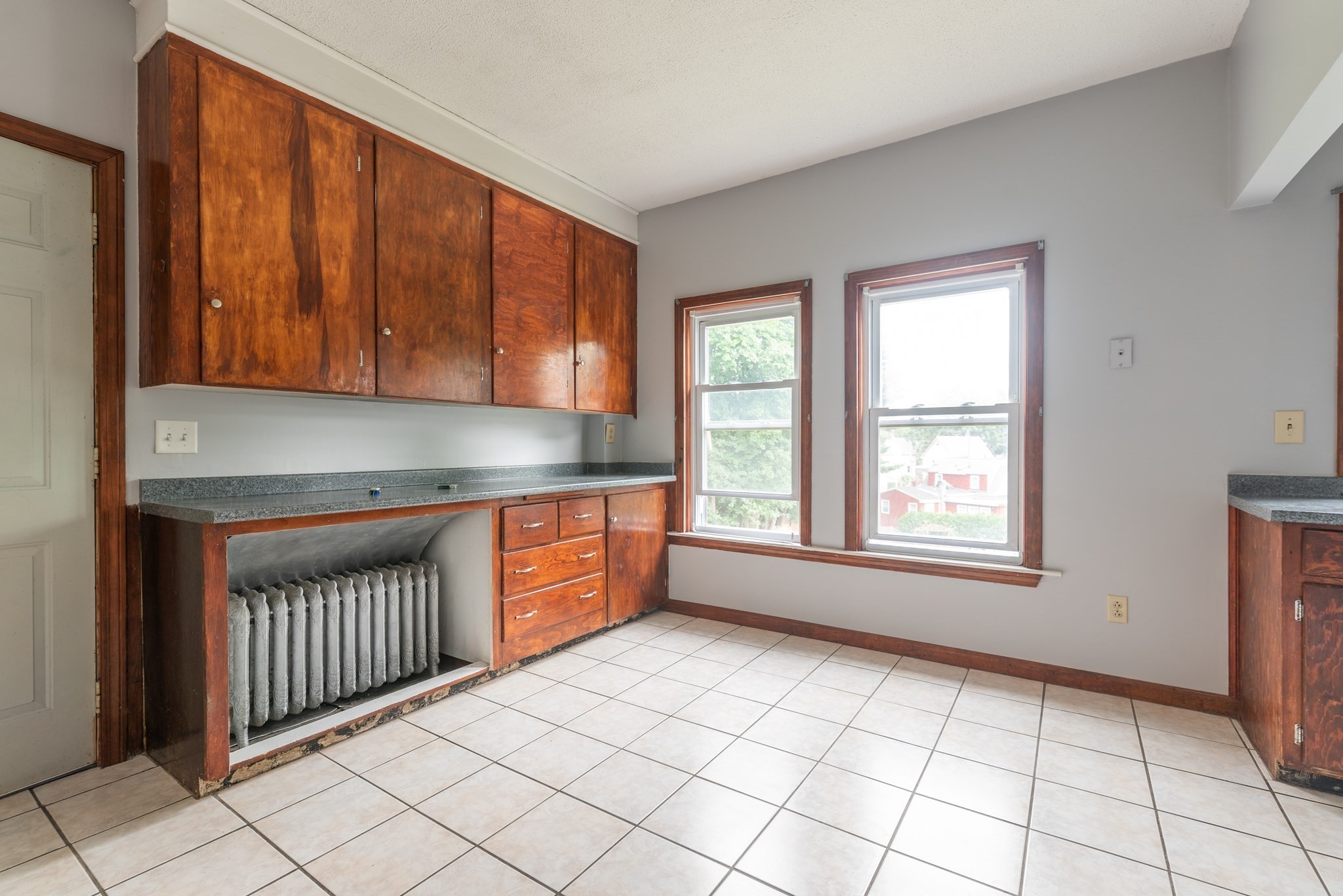 17 Jefferson St # 2 Property Photo 10