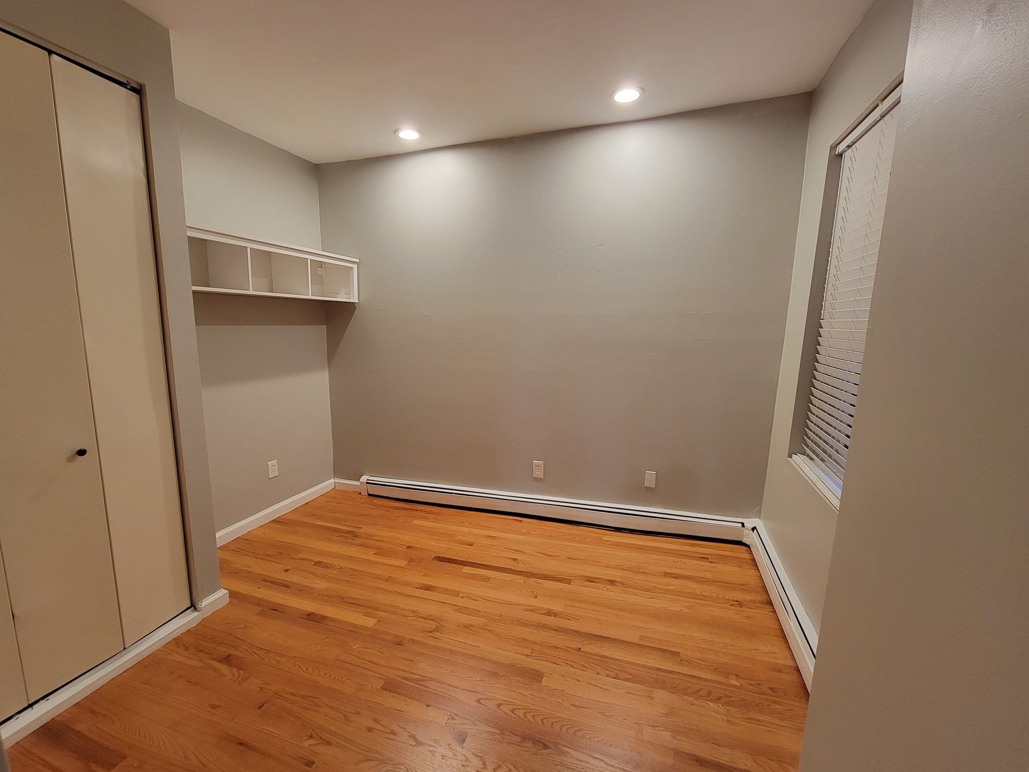 390 Riverway # 16 Property Photo 7