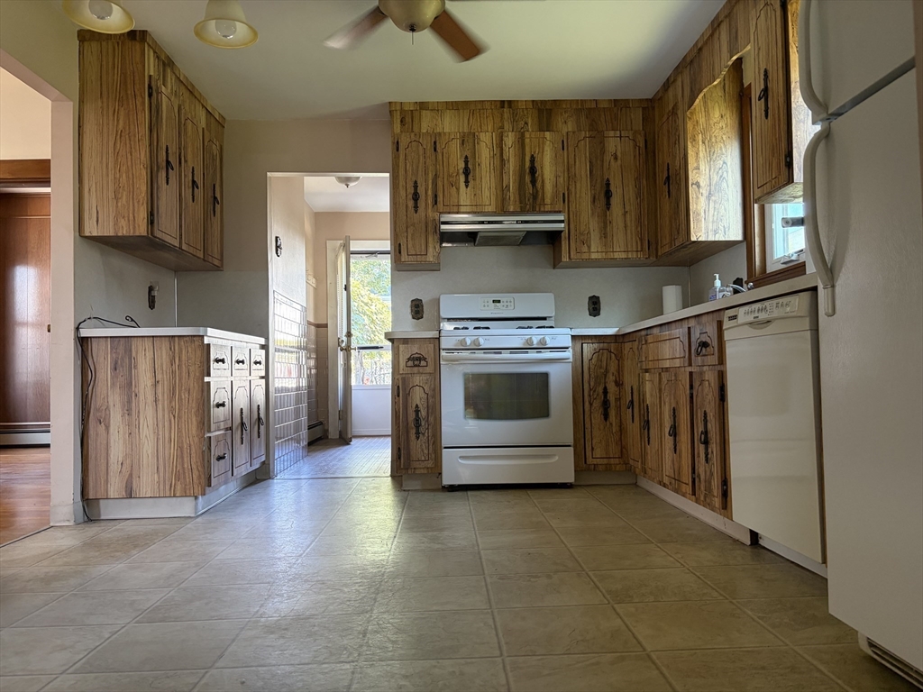 42 Genesse Street Property Photo 5