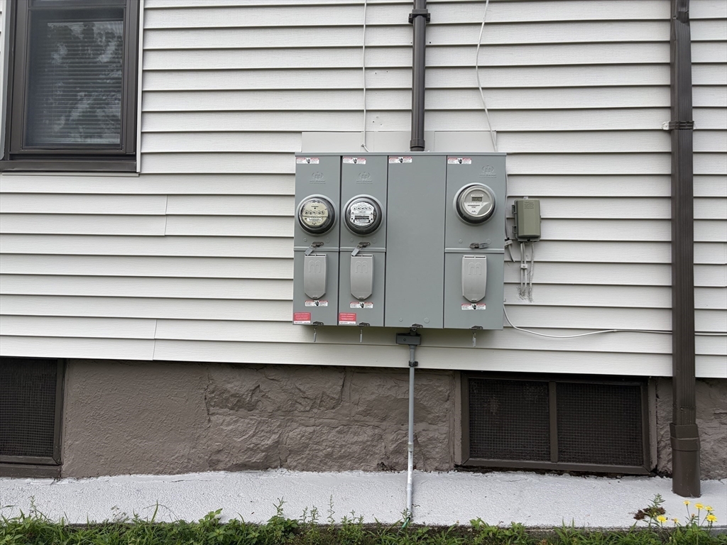 42 Genesse Street Property Photo 11