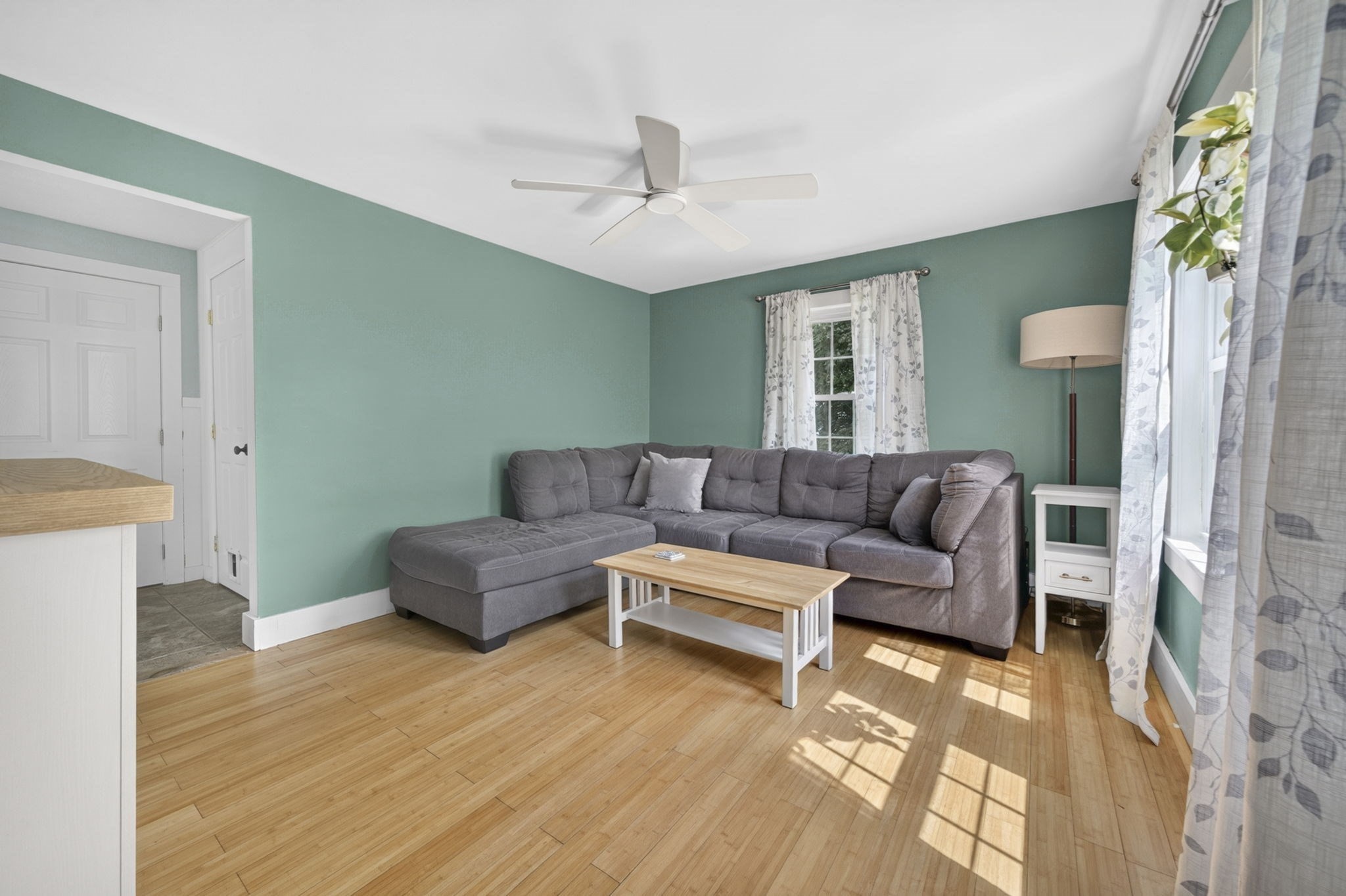 37 Acorn St Property Photo 16