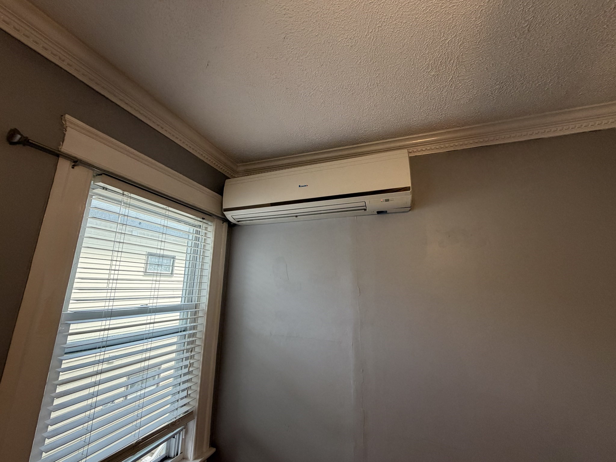 20 Creston # 1 Property Photo 11