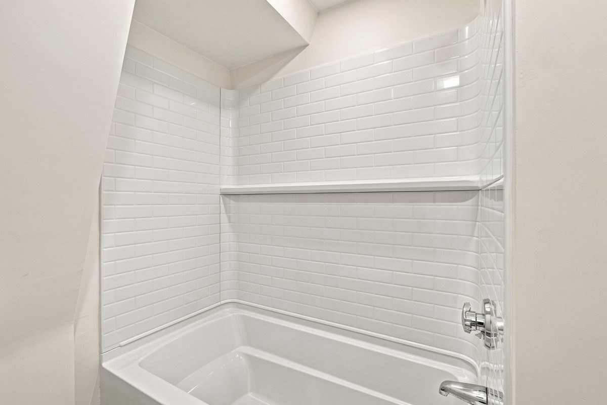 21 King Street Property Photo 29