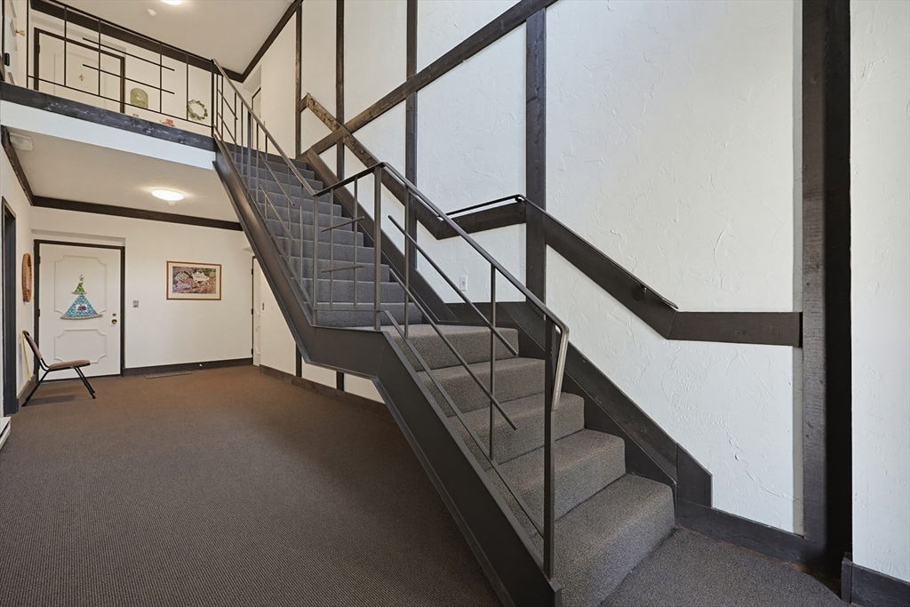 14 Rainbow Pond Dr # B2 Property Photo 3