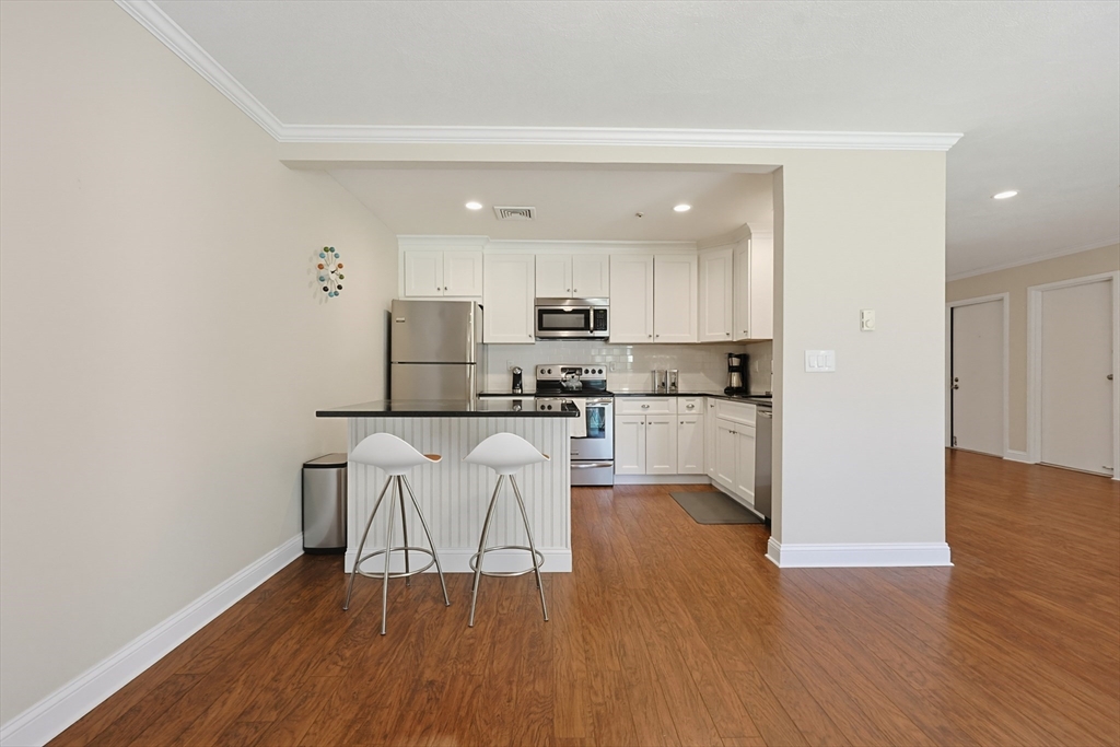 14 Rainbow Pond Dr # B2 Property Photo 8