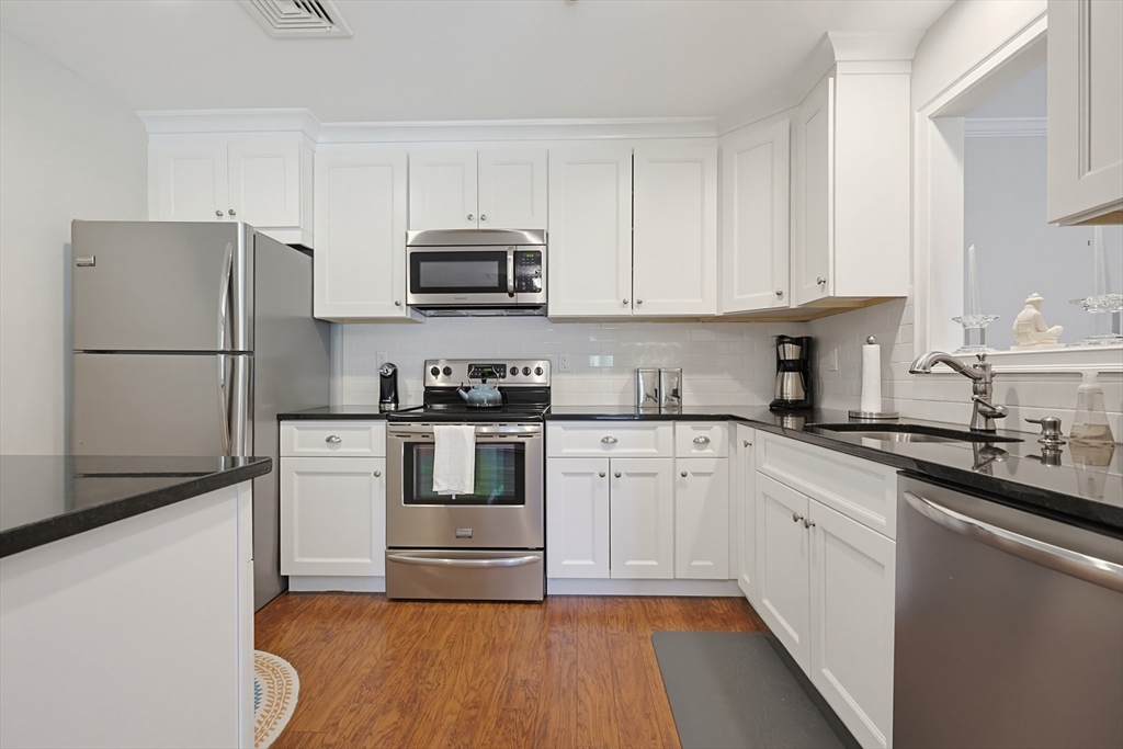 14 Rainbow Pond Dr # B2 Property Photo 13