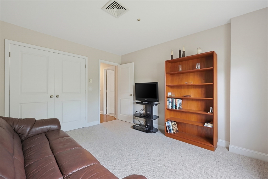 14 Rainbow Pond Dr # B2 Property Photo 18