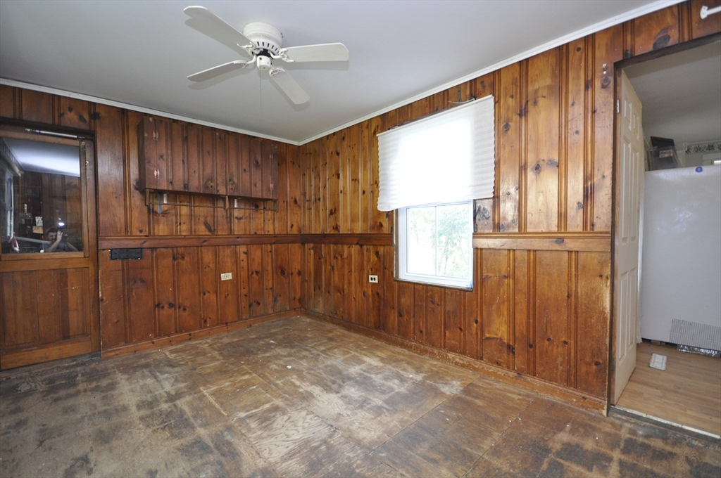 336 Plymouth St Property Photo 14
