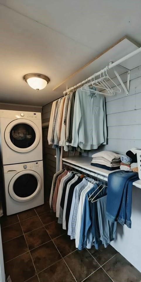 87 Undine Ave # 1 Property Photo 8