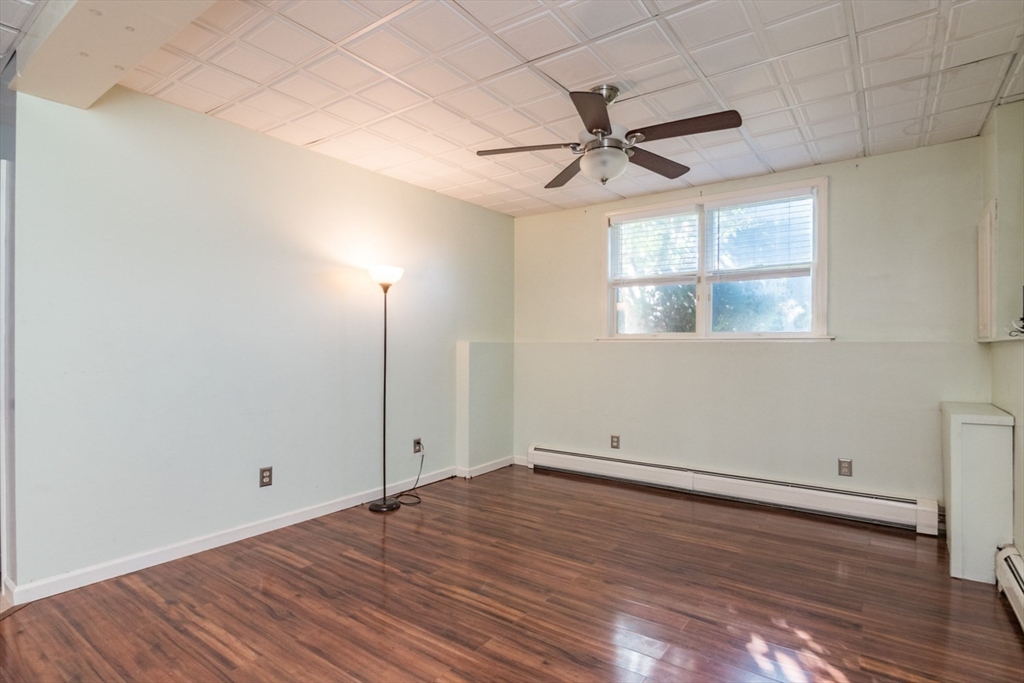 4 Phillips Place Property Photo 32