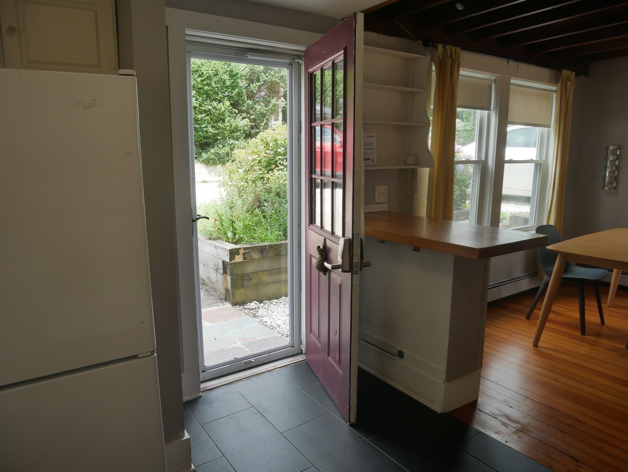 16 Hillside Rd Property Photo 6
