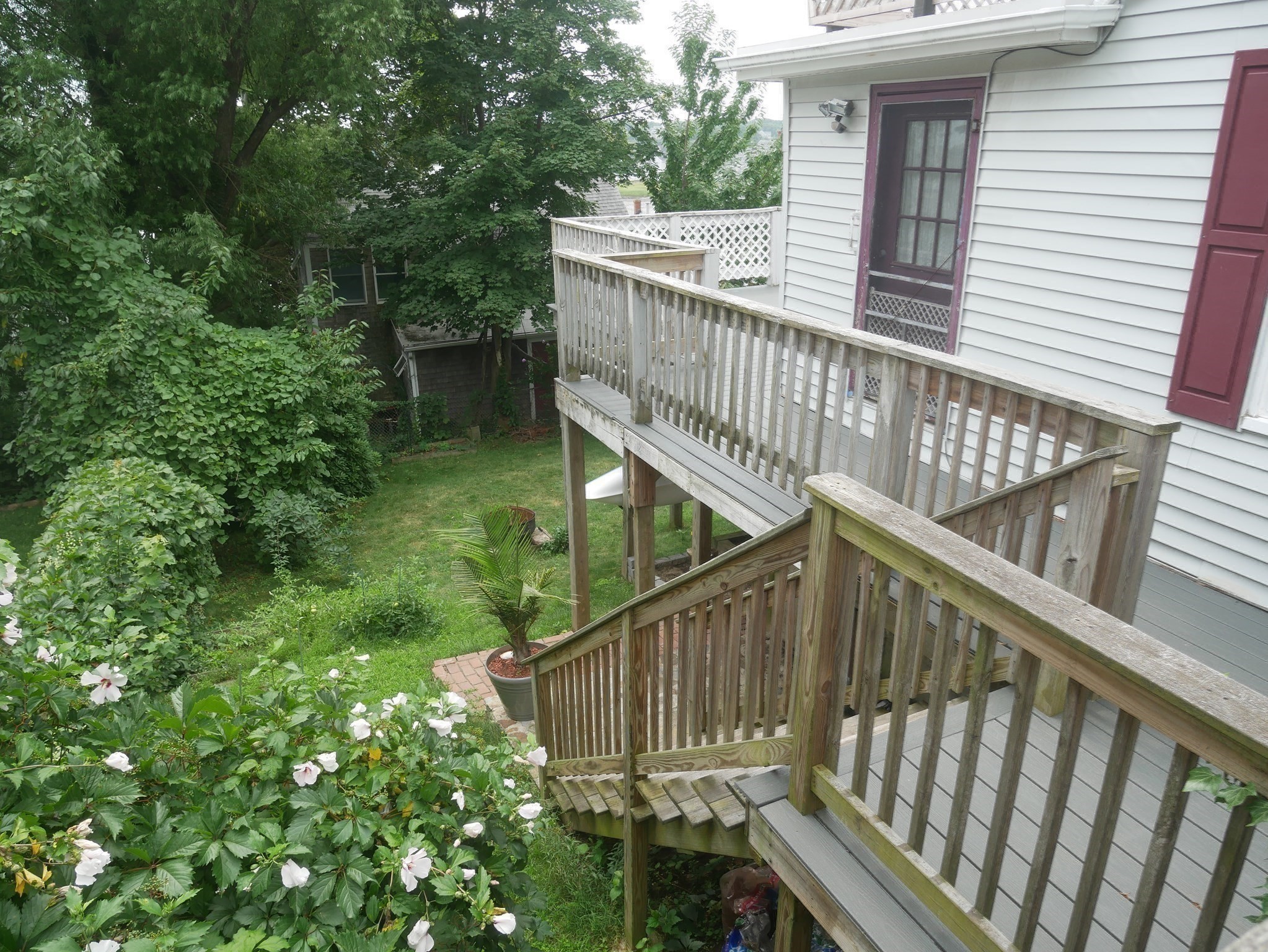 16 Hillside Rd Property Photo 15