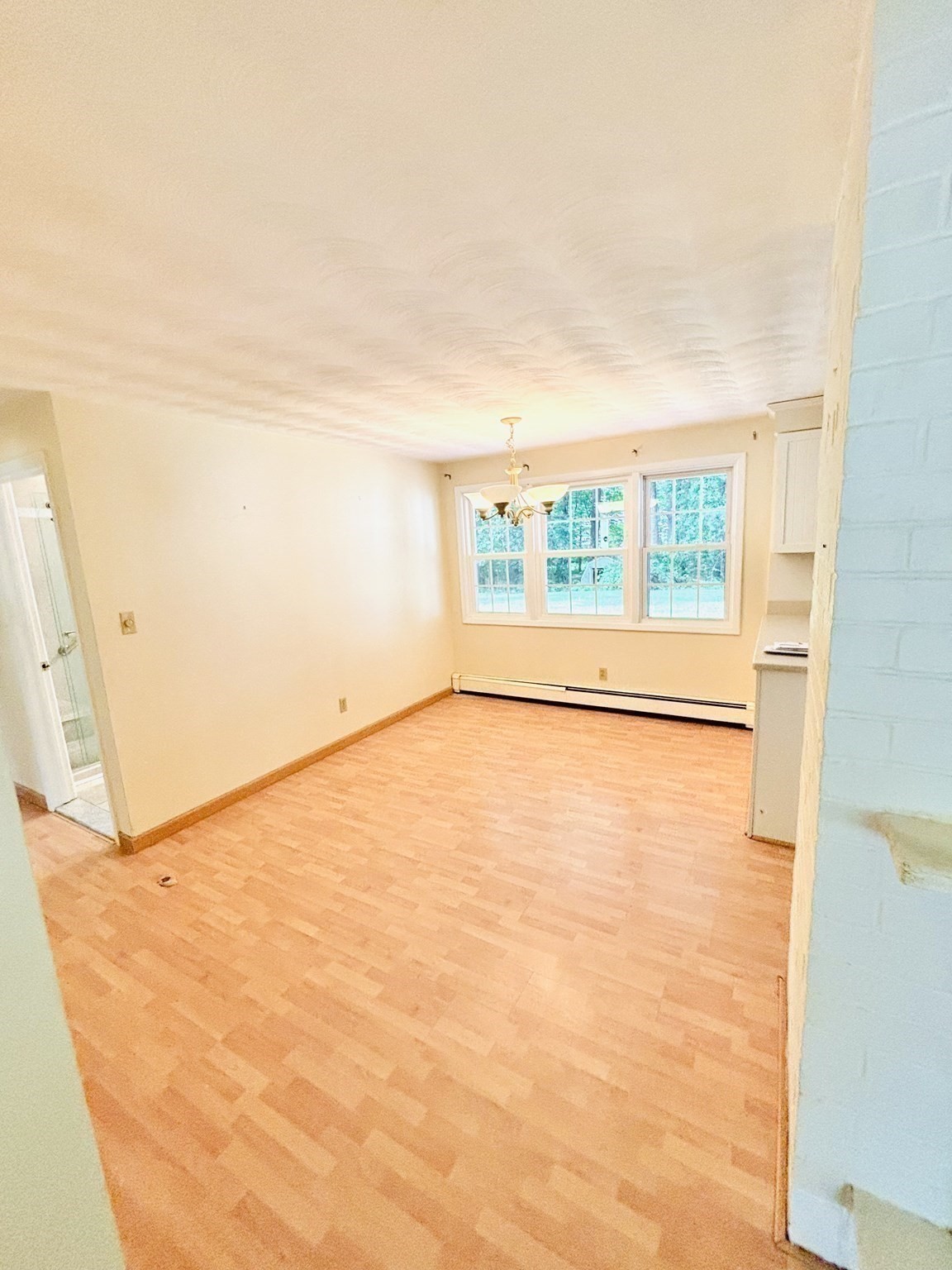 47 Eaton Rd Property Photo 6