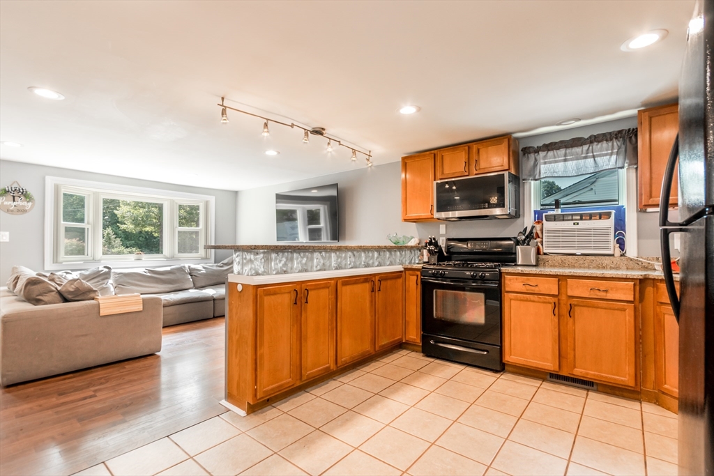 4 Standish Ave Property Photo 9