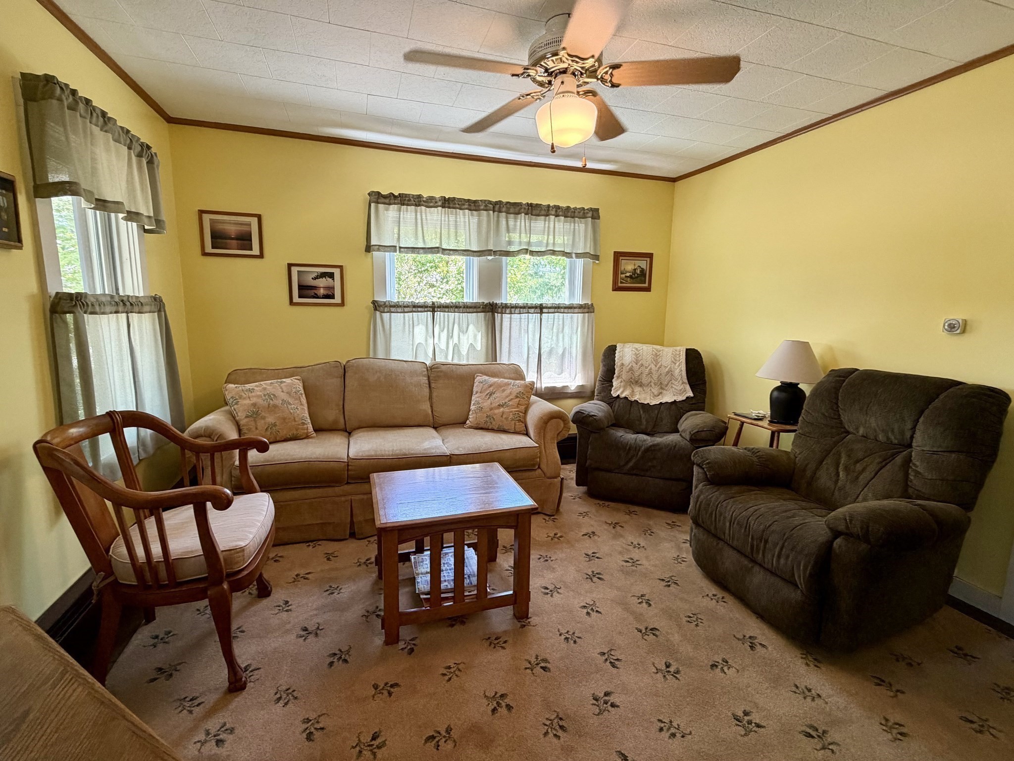217 Middleboro Road Property Photo 11