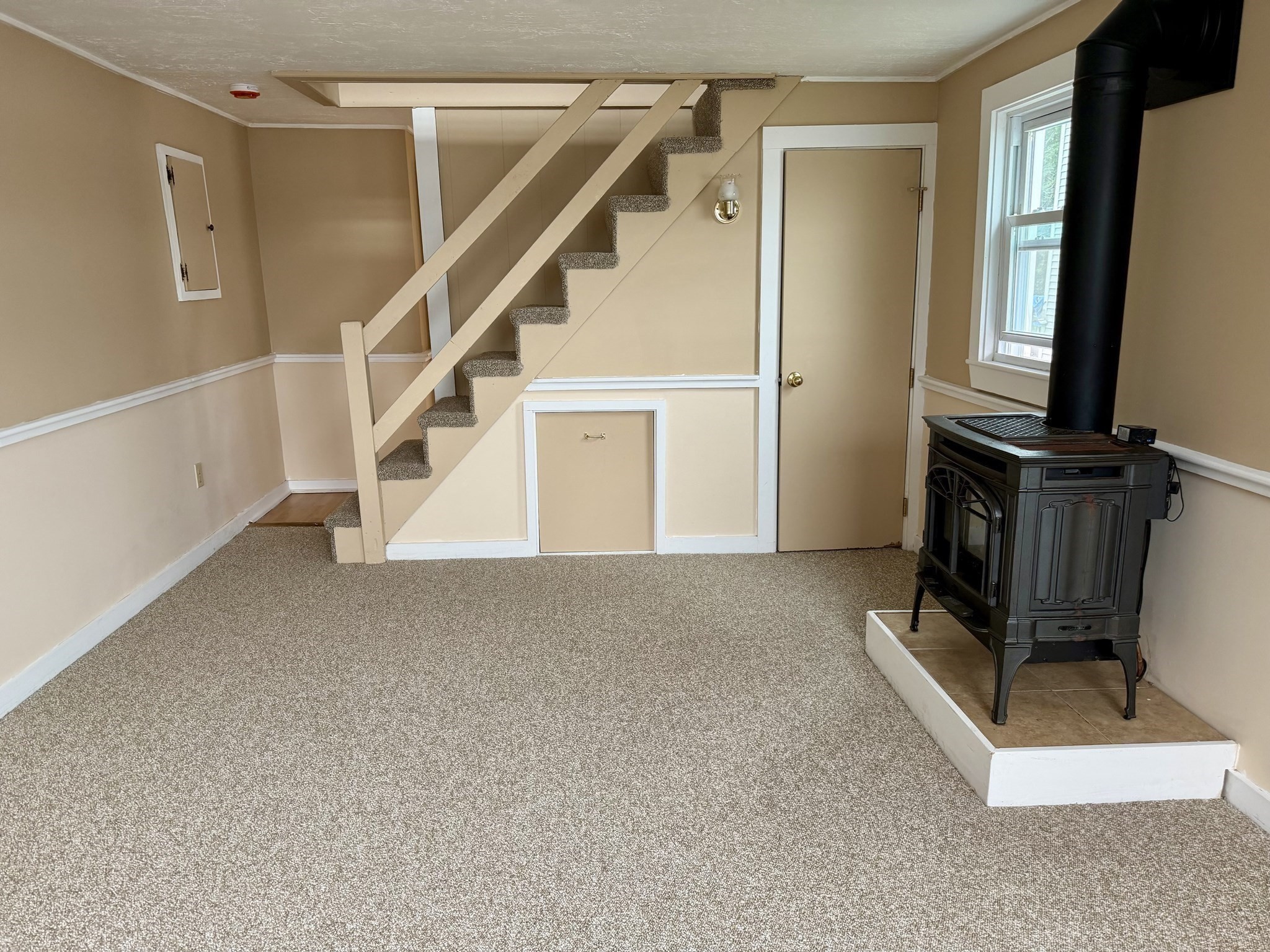 217 Middleboro Road Property Photo 28