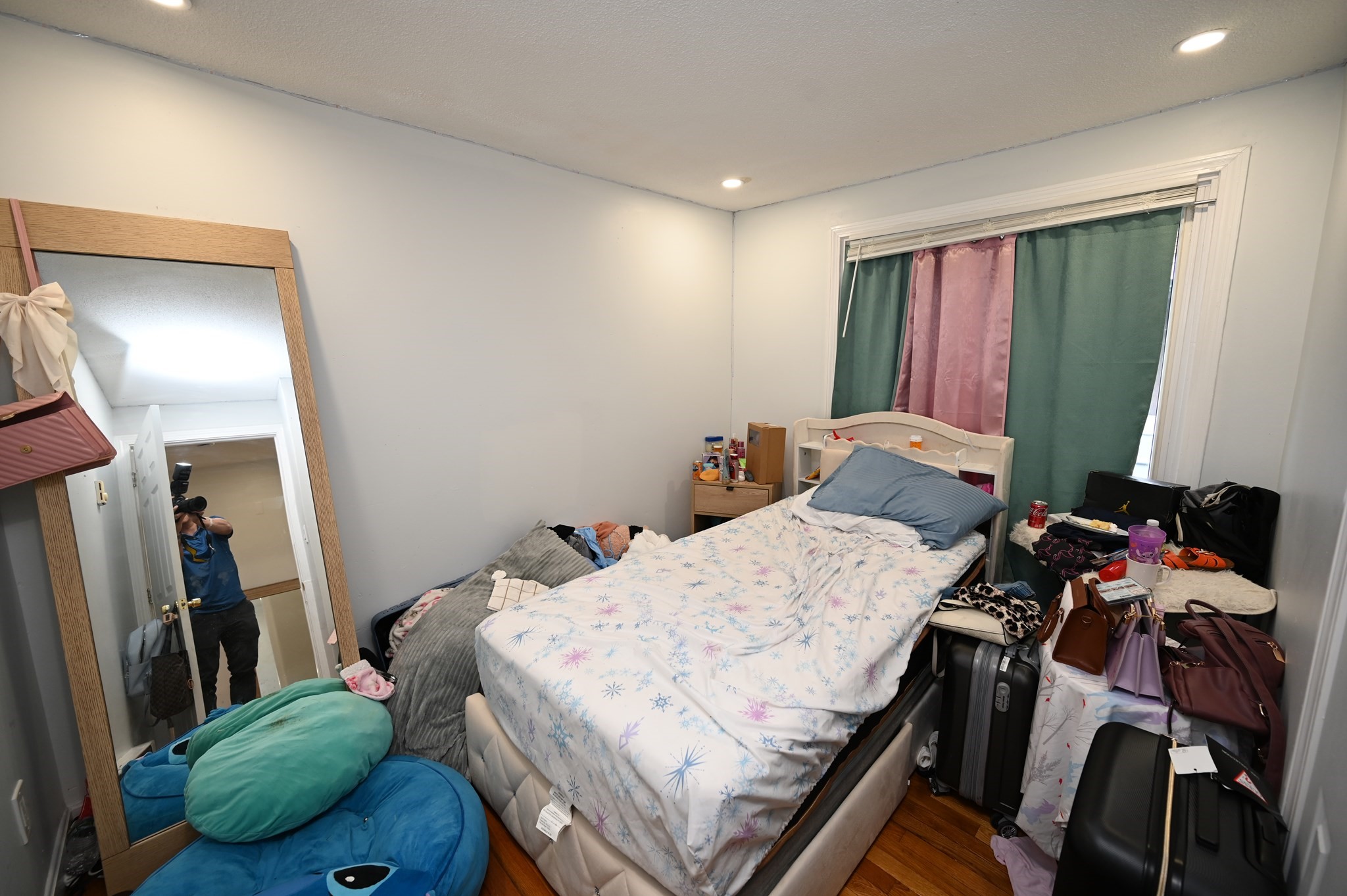 994 Washington St # 2 Property Photo 8
