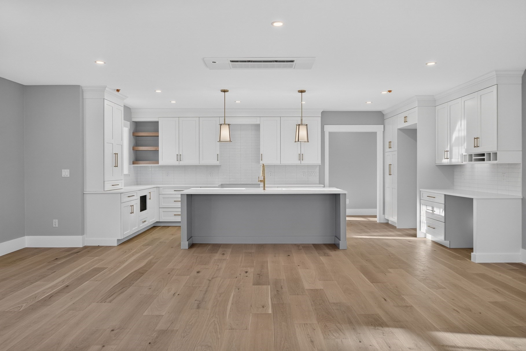 533 Woods Hole Rd # E104 Property Photo 6