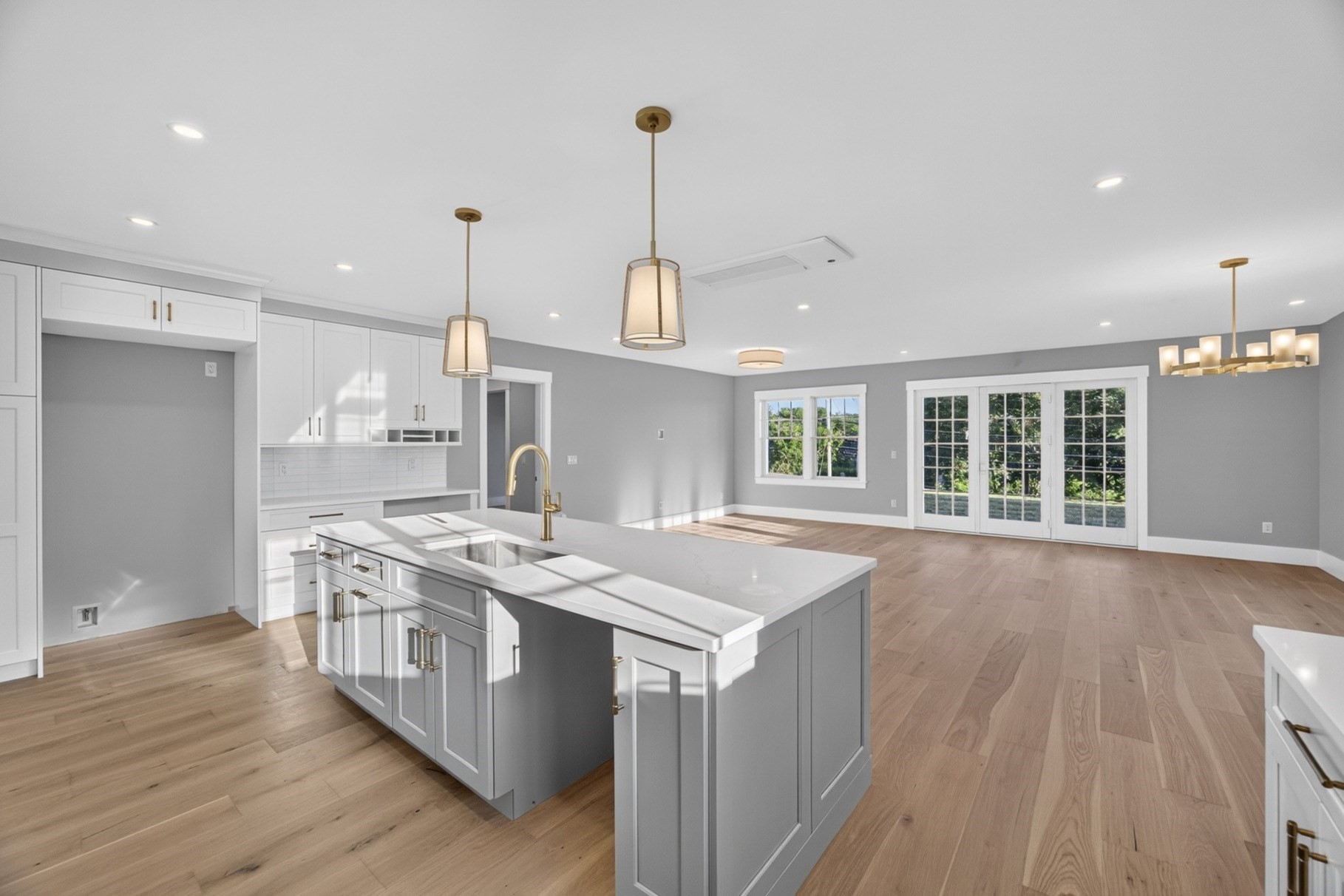 533 Woods Hole Rd # E104 Property Photo 9