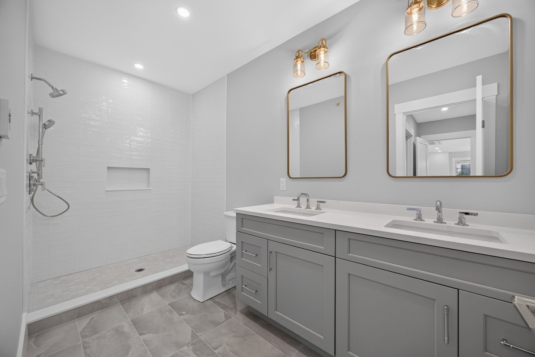 533 Woods Hole Rd # E104 Property Photo 17