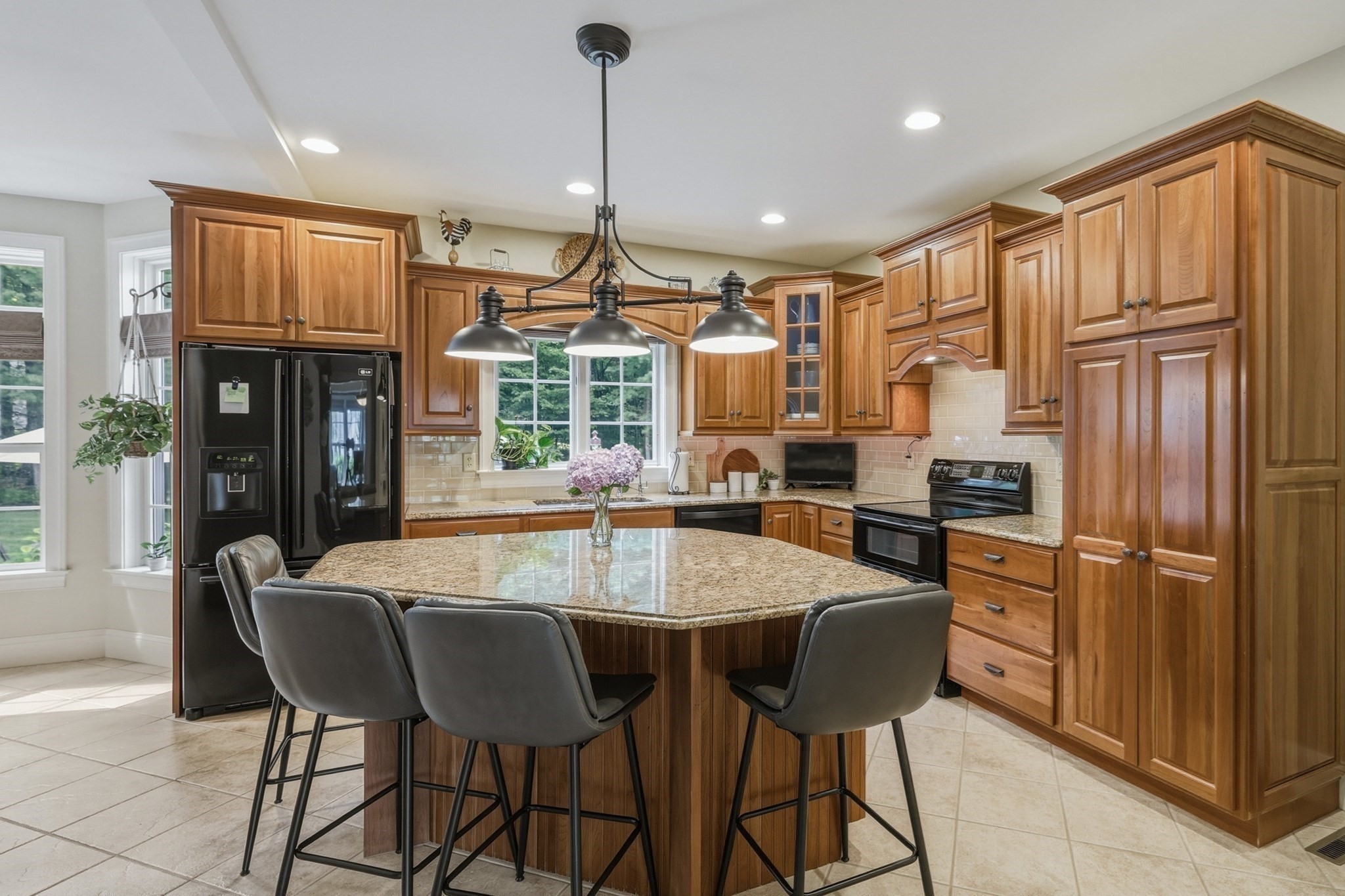 2 Bayberry Ln Property Photo 13