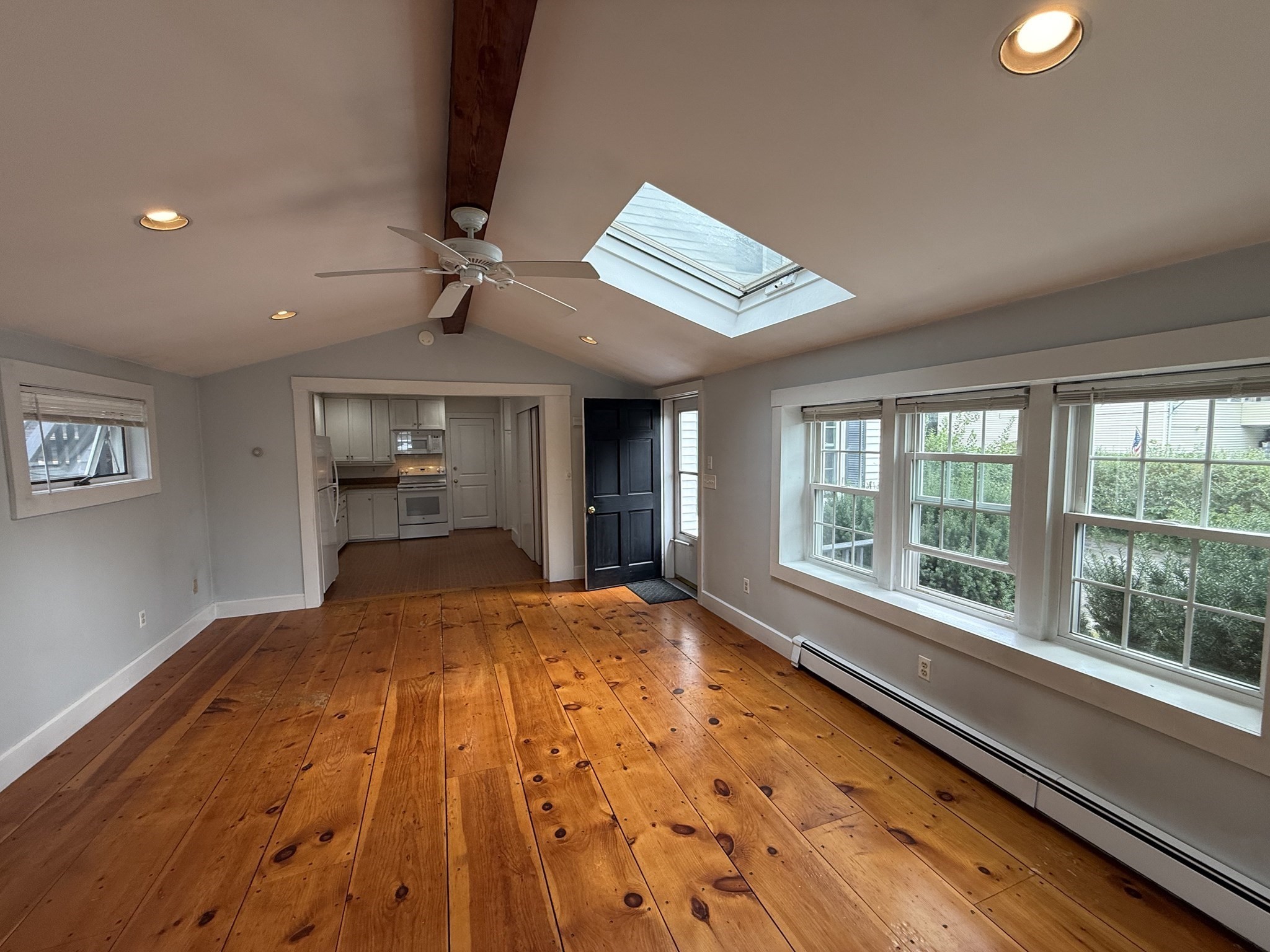 1 School St # B Property Photo 3