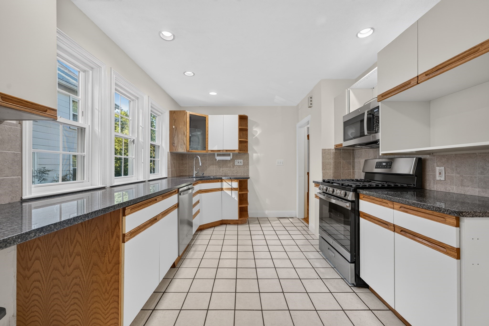 216 Tremont Street # 216 Property Photo 14