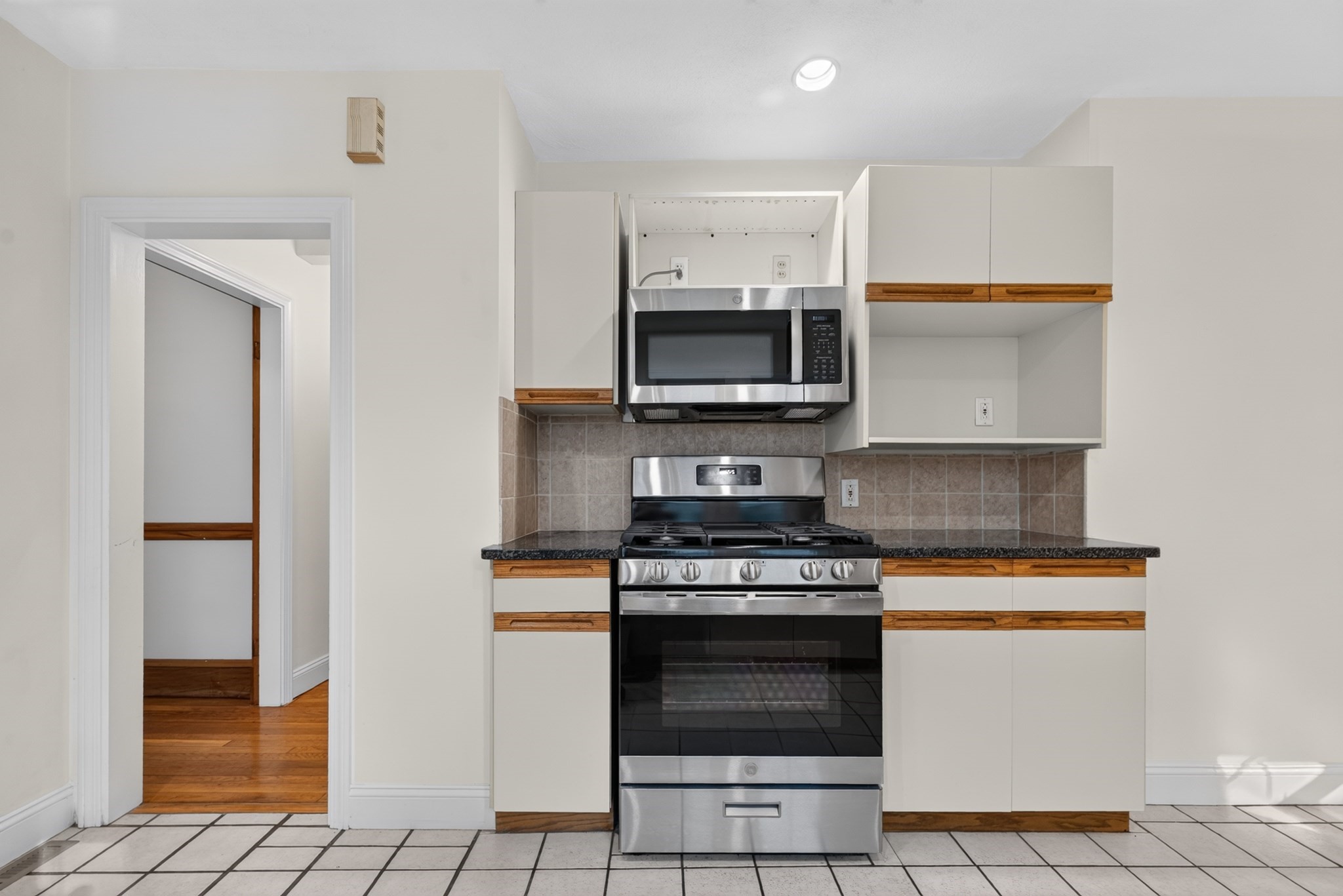 216 Tremont Street # 216 Property Photo 17