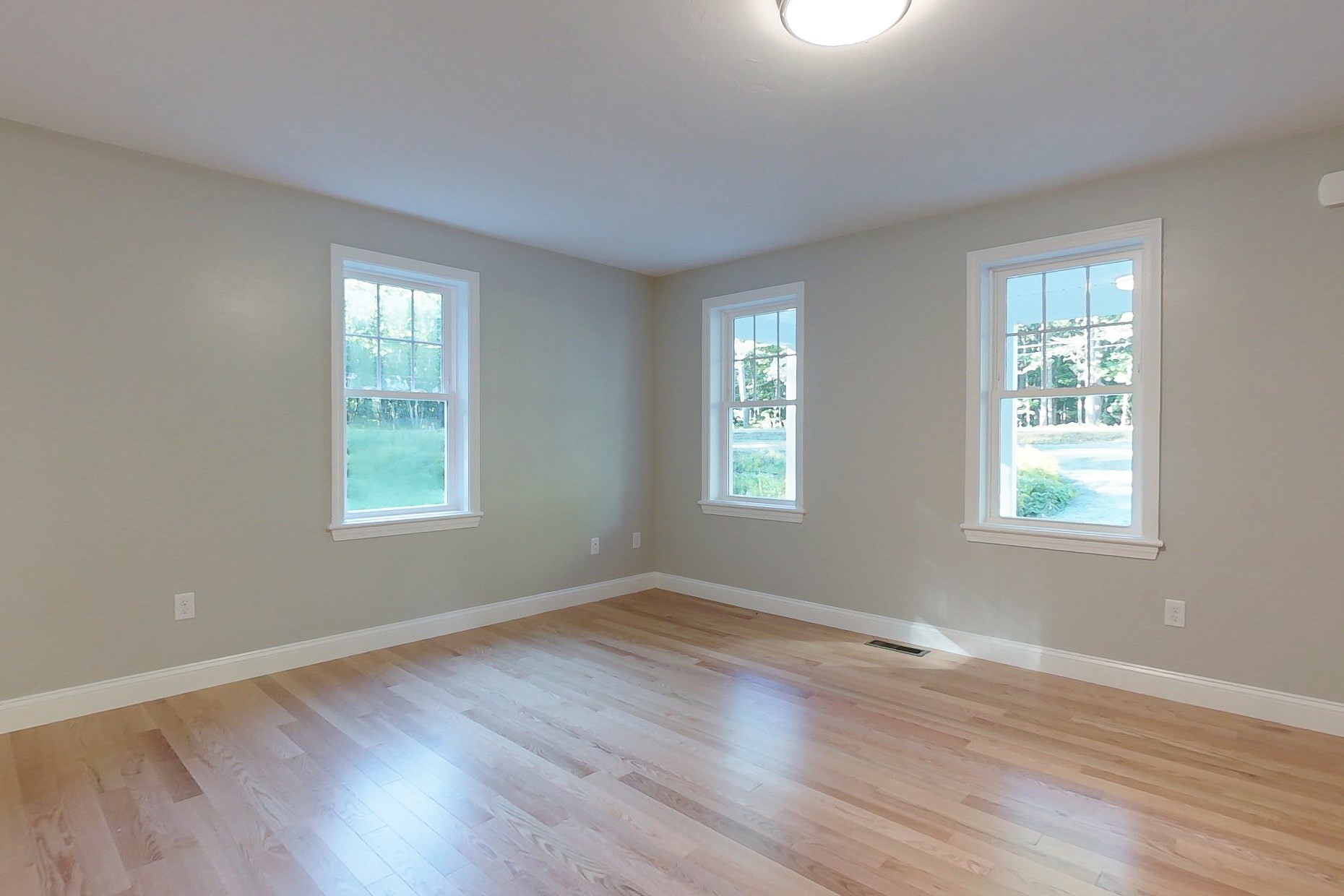 179 Brookline St Property Photo 9