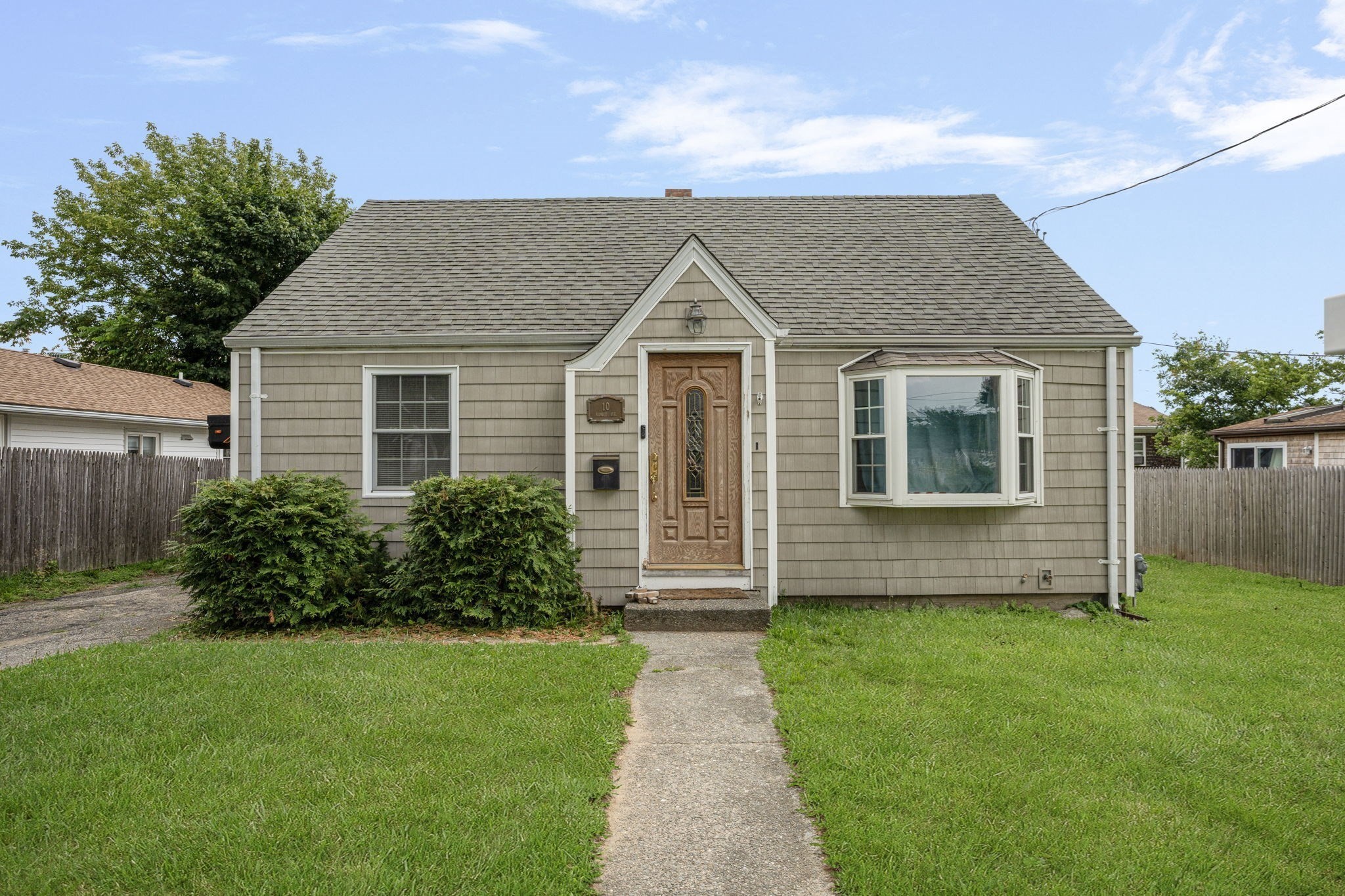 10 Sidney Ave Property Photo 1