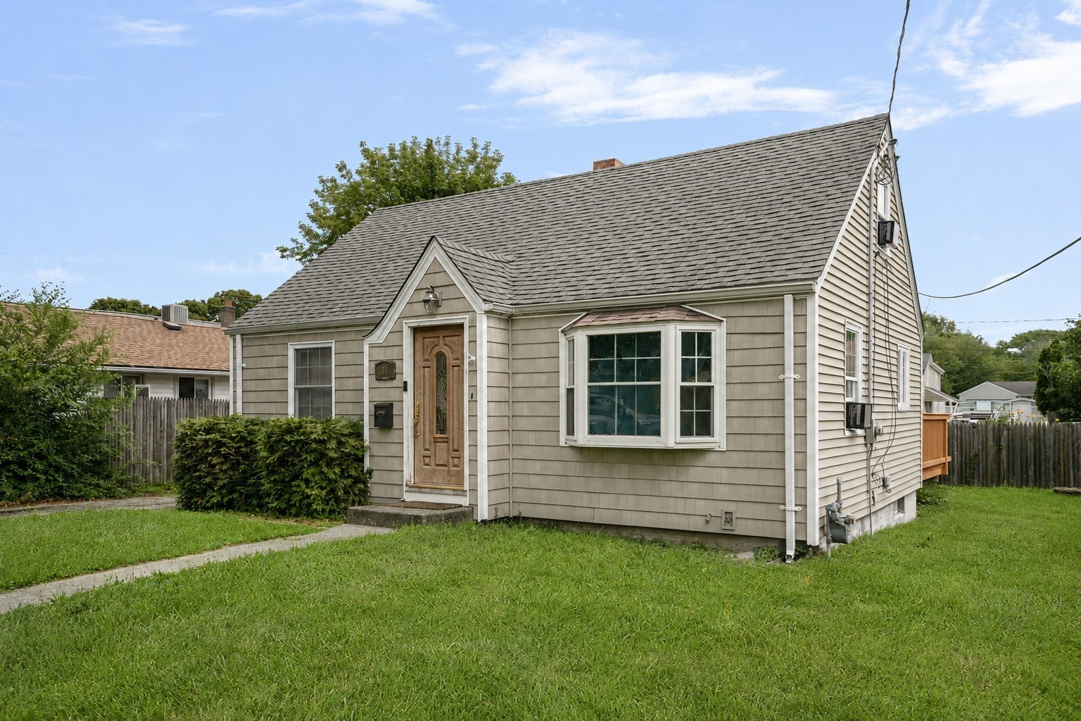 10 Sidney Ave Property Photo 2