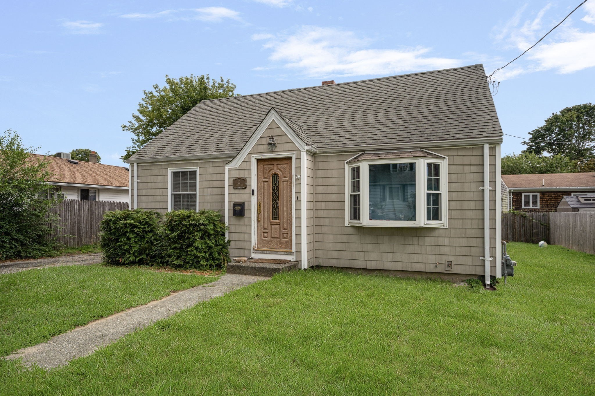 10 Sidney Ave Property Photo 3
