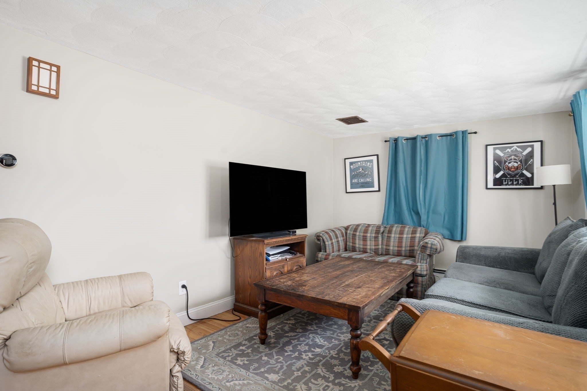 10 Sidney Ave Property Photo 6