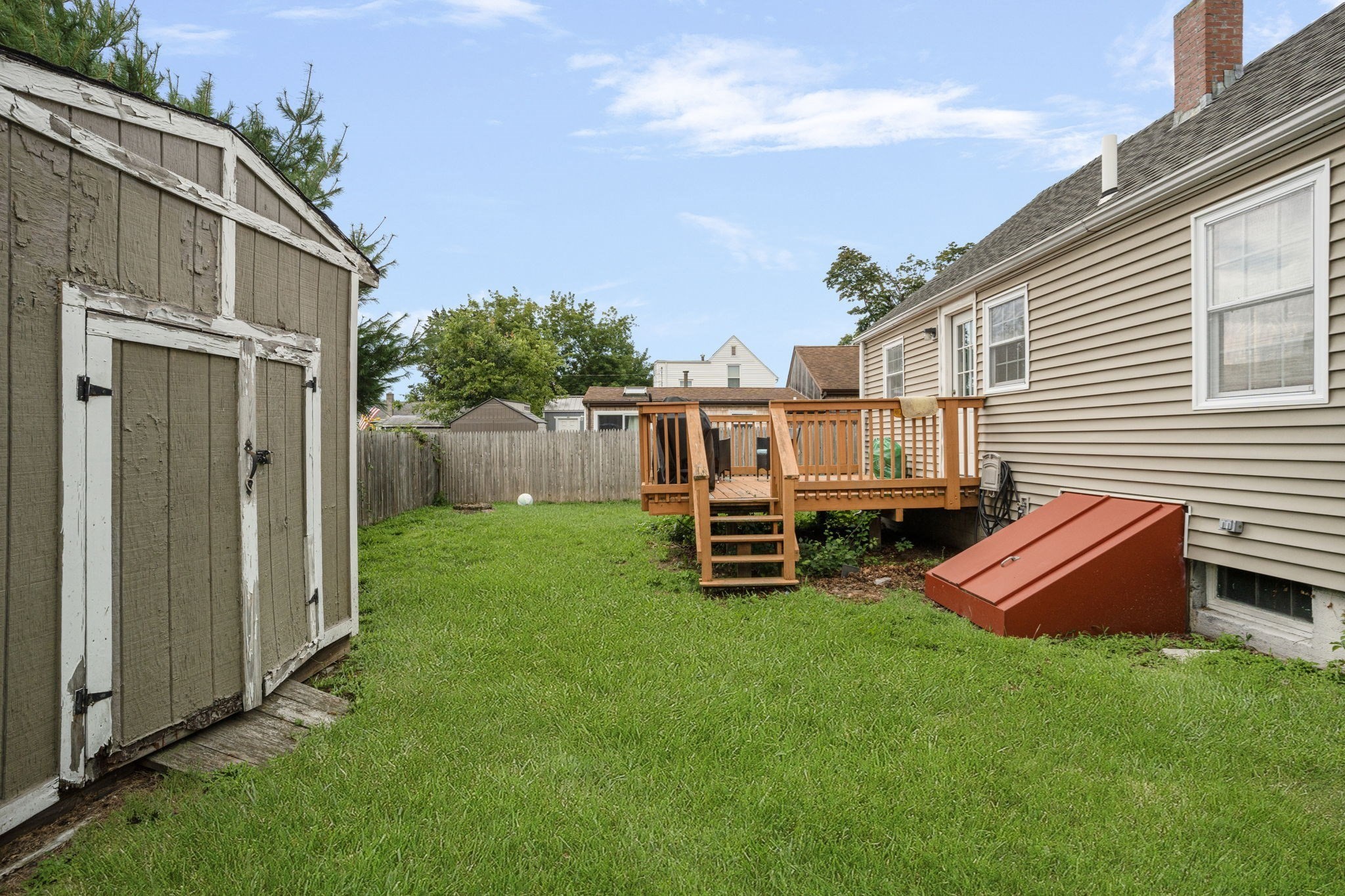 10 Sidney Ave Property Photo 25