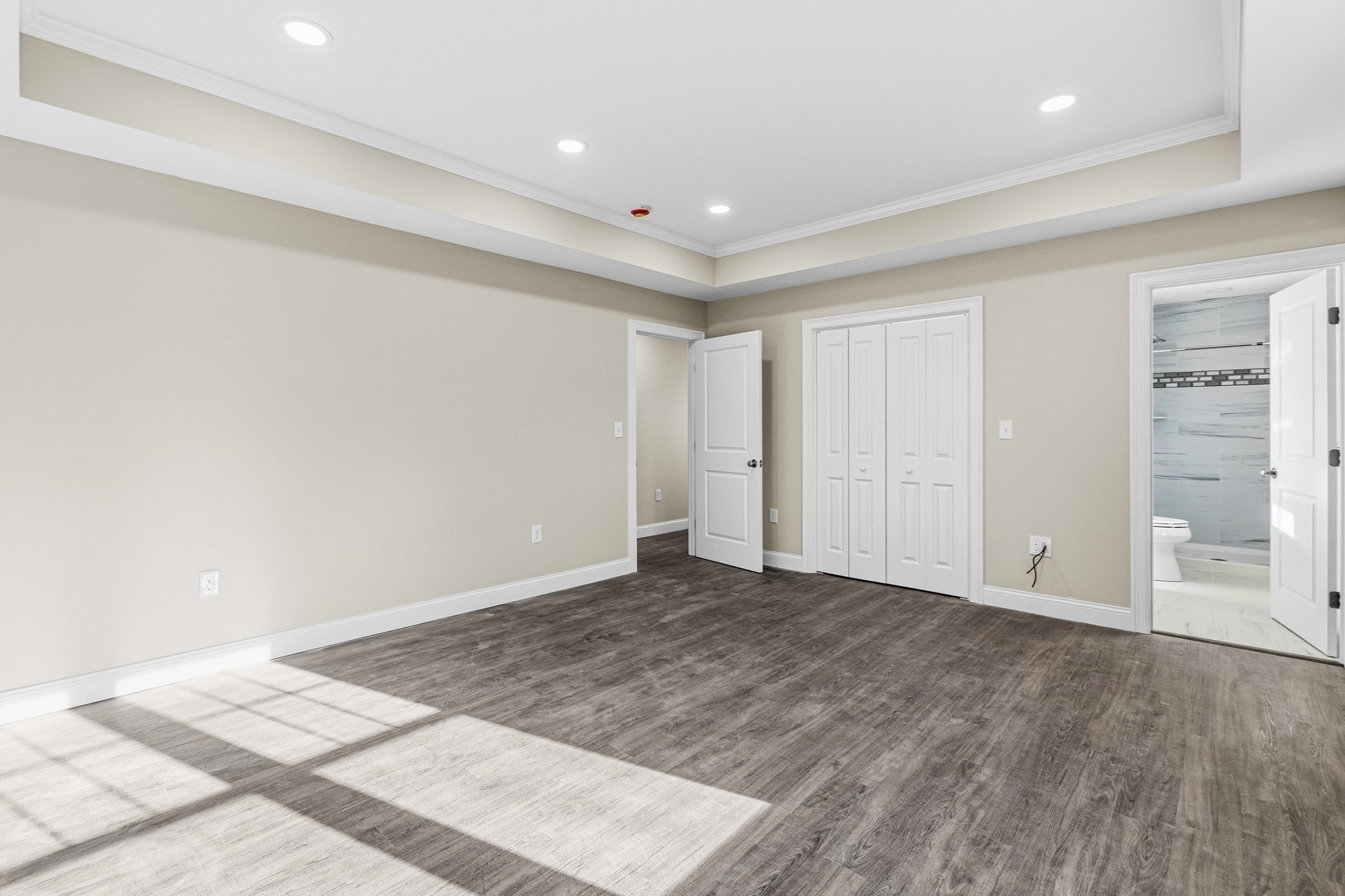 1001 Bay Street Property Photo 16